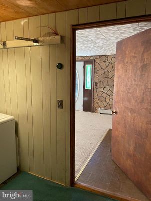 Interior, Wooden Walls