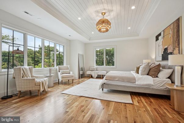 Bedroom, Chandelier, Interior, Pendant Lights, Recessed Lighting, Wood Texture Flooring