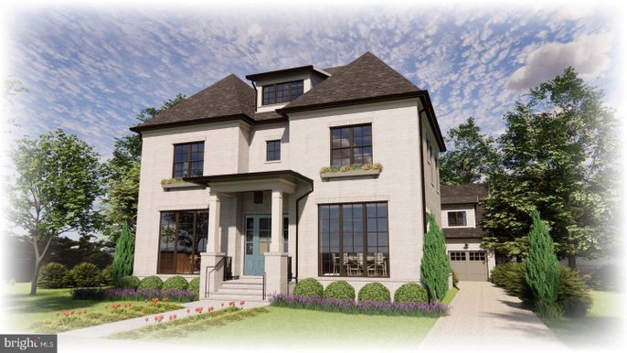 Exterior, Facade, French Provincial