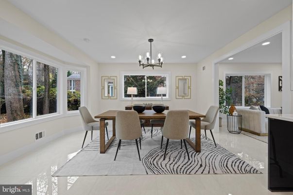Chandelier, Dining room, Interior, Recessed Lighting
