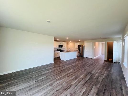Empty room, Interior, Kitchen, Pendant Lights, Recessed Lighting, Wood Texture Flooring