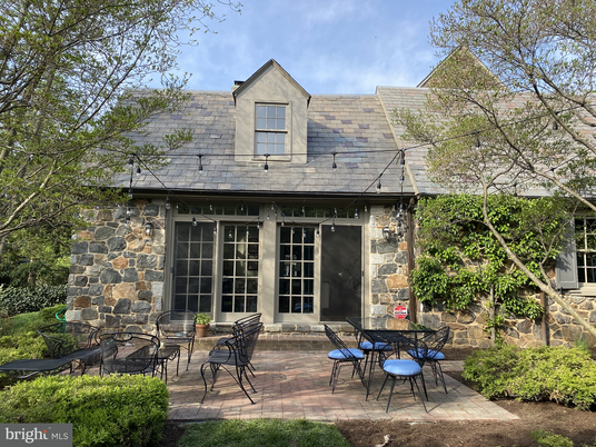 Exterior, Facade, Cape Cod
