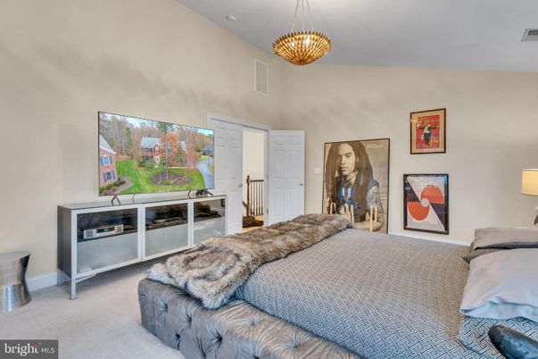 Bedroom, Interior, Pendant Lights