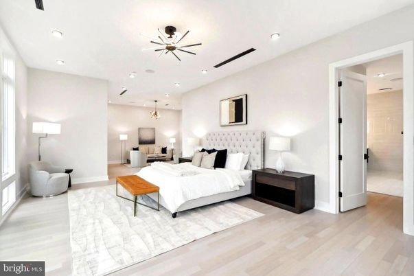 Bedroom, Interior, Pendant Lights, Recessed Lighting, Wood Texture Flooring