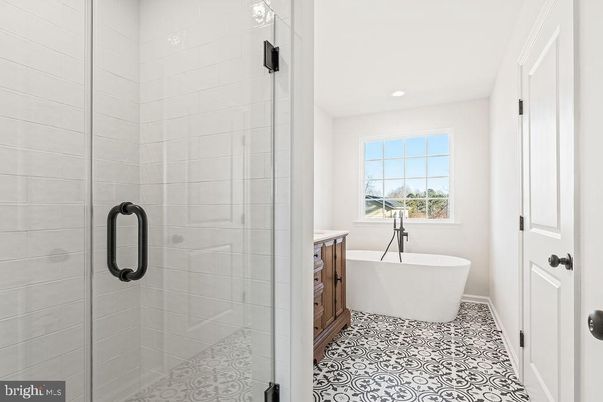 Bathroom, Free Standing Baths, Glass Shower, Interior, Recessed Lighting