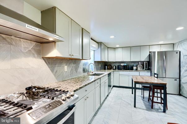 Interior, Kitchen, Marble, Recessed Lighting, Stainless Steel Appliances