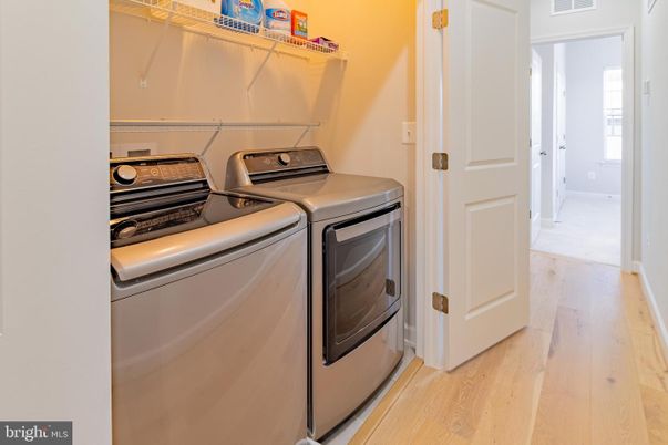 Interior, Utility Closets, Washer, Wood Texture Flooring