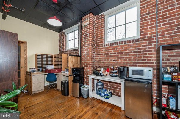 Home Office, Interior, Pendant Lights, Stone Walls, Wood Texture Flooring