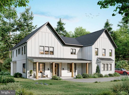 Exterior, Facade, Farmhouse