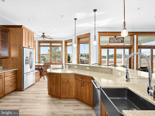 Interior, Kitchen, Pendant Lights, Recessed Lighting, Wood Texture Flooring