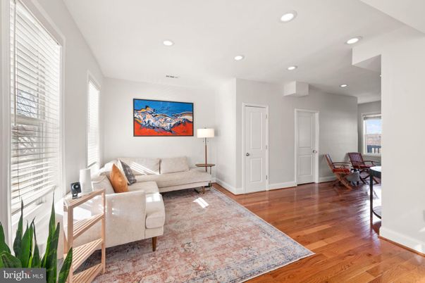 Dining room, Interior, Living room, Recessed Lighting, Wood Texture Flooring