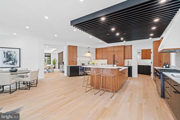 Dining room, Interior, Kitchen, Pendant Lights, Recessed Lighting, Wood Texture Flooring