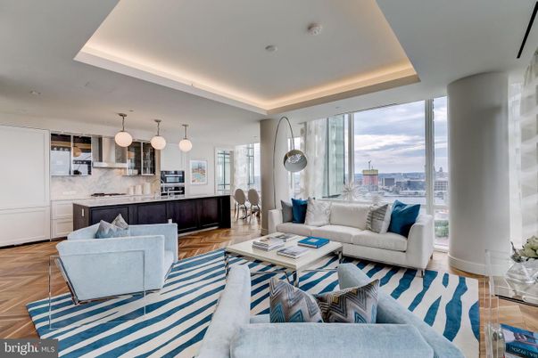 Dining room, Interior, Kitchen, Living room, Pendant Lights, Recessed Lighting, Stainless Steel Appliances, Wood Texture Flooring