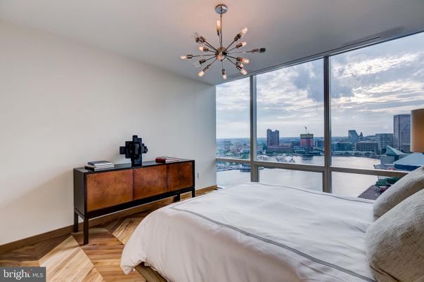 Bedroom, Interior, Pendant Lights, Water, Wood Texture Flooring