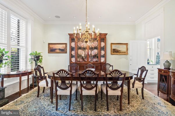 Chandelier, Dining room, Interior, Recessed Lighting, Wood Texture Flooring
