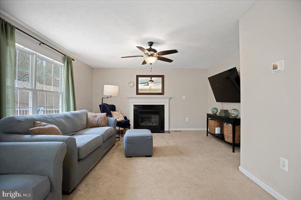 Fireplace, Interior, Living room