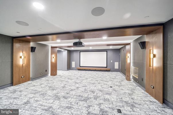 Interior, Projection Screen, Recessed Lighting, Theatre Room