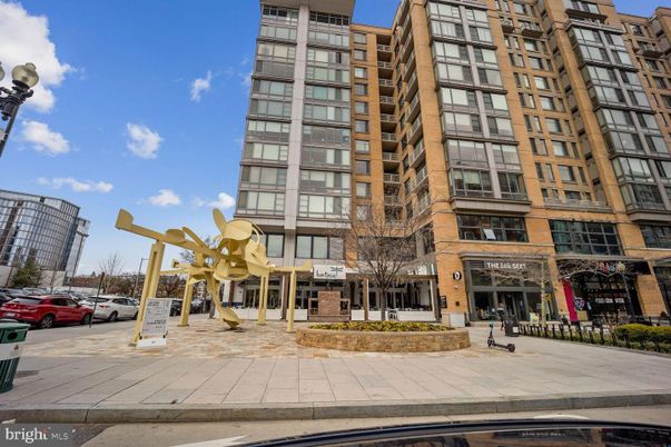 Exterior, Facade, Condo Building