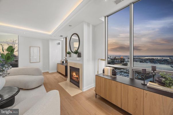 Fireplace, Interior, Recessed Lighting, Water, Wood Texture Flooring