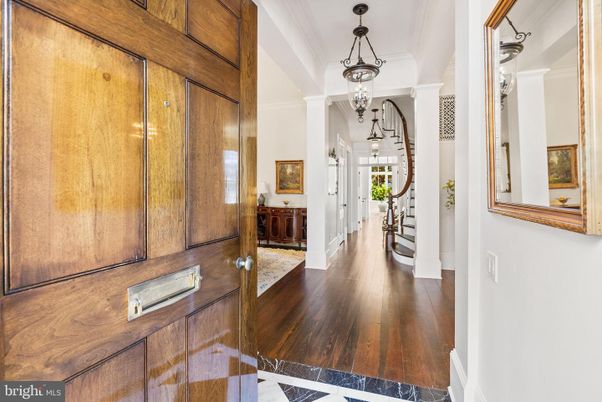 Interior, Pendant Lights, Wood Texture Flooring