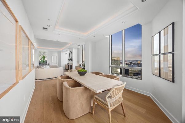Dining room, Interior, Living room, Recessed Lighting, Wood Texture Flooring