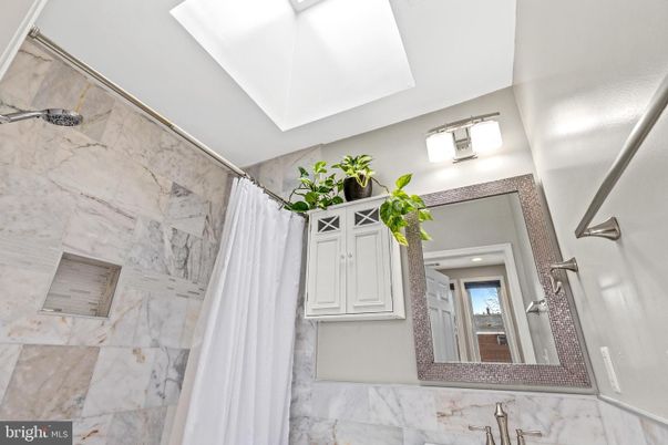 Bathroom, Interior, Marble, Marble Walls
