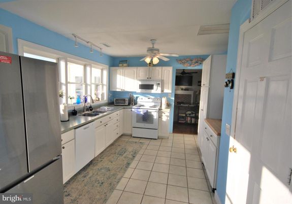 Interior, Kitchen