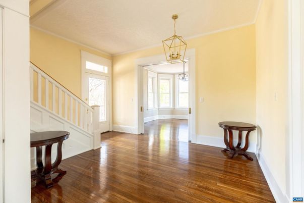 Interior, Pendant Lights, Wood Texture Flooring