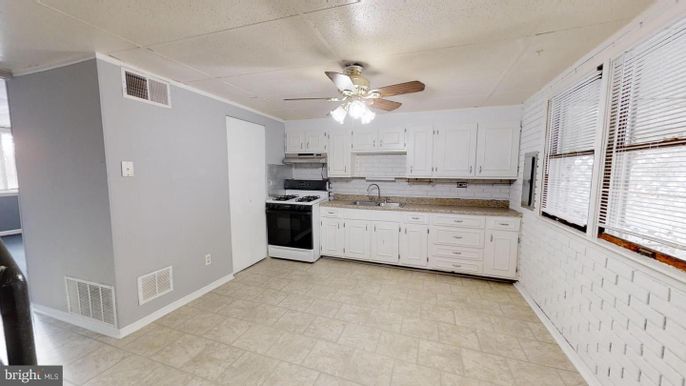 Interior, Kitchen