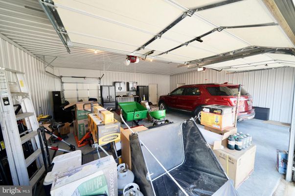 Garage, Interior