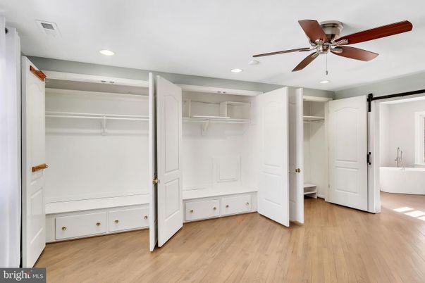 Interior, Recessed Lighting, Walk-in Closets, Wood Texture Flooring