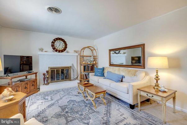 Fireplace, Interior, Living room