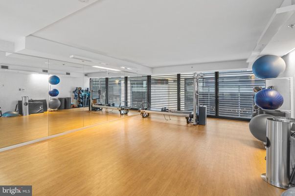 Fitness Equipment, Interior, Recessed Lighting, Wood Texture Flooring