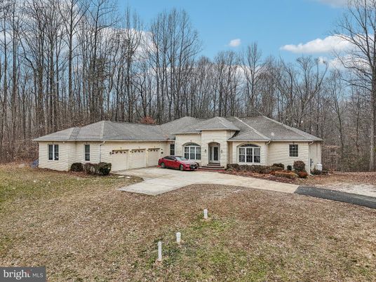 Attached, Backyard, Exterior, Facade, Ranch