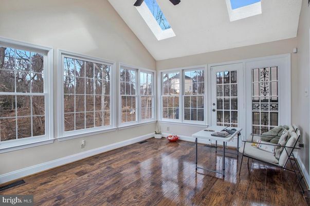 Interior, Sun Room, Wood Texture Flooring