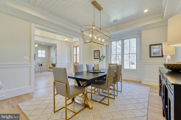 Chandelier, Dining room, Interior, Pendant Lights, Recessed Lighting, Wood Texture Flooring