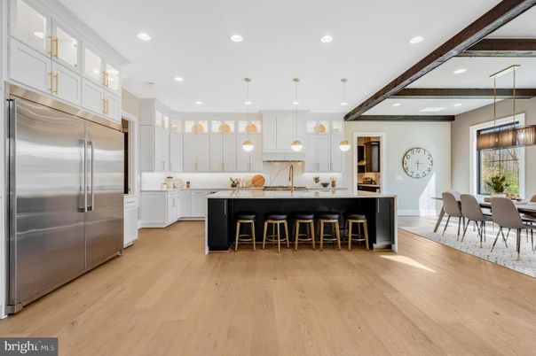 Dining room, Interior, Kitchen, Pendant Lights, Recessed Lighting, Stainless Steel Appliances, Wooden Beams, Wood Texture Flooring