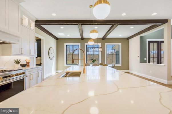 Interior, Kitchen, Pendant Lights, Recessed Lighting, Wooden Beams