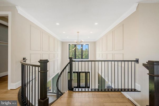 Interior, Pendant Lights, Recessed Lighting, Wood Texture Flooring