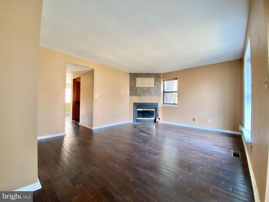 Empty room, Fireplace, Interior, Wood Texture Flooring