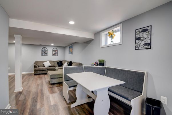 Dining room, Interior, Living room, Recessed Lighting, Wood Texture Flooring