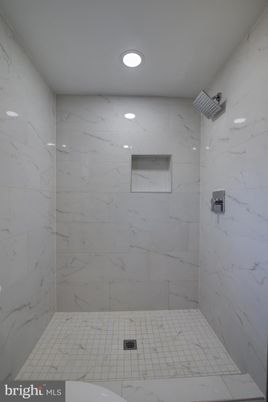 Bathroom, Interior, Marble Walls, Recessed Lighting