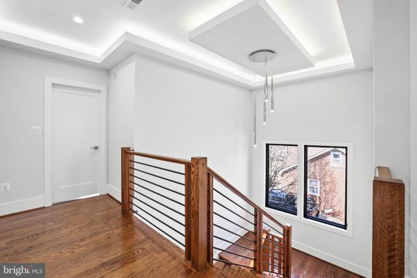 Interior, Pendant Lights, Recessed Lighting, Wood Texture Flooring