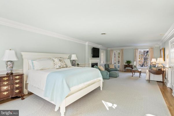 Bedroom, Fireplace, Interior, Wood Texture Flooring