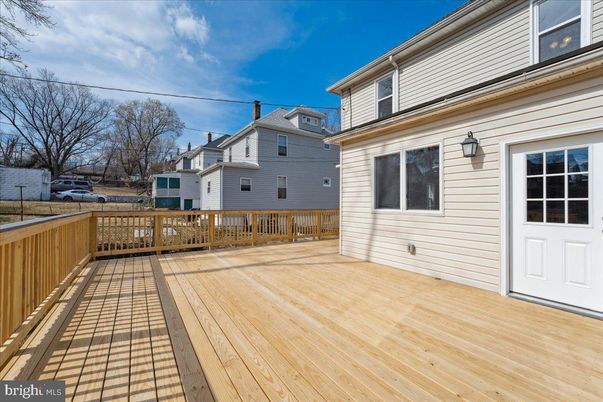 Exterior, Wood Texture Flooring