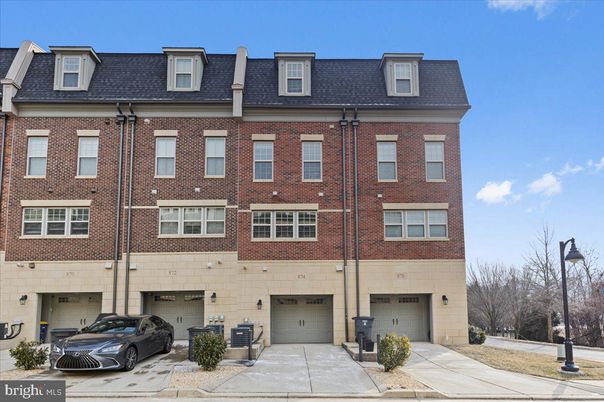 Attached, Exterior, Facade, Brick Facade, Rowhouse