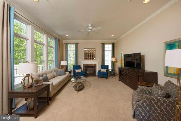 Fireplace, Interior, Living room, Recessed Lighting