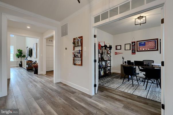 Home Office, Interior, Recessed Lighting, Wood Texture Flooring
