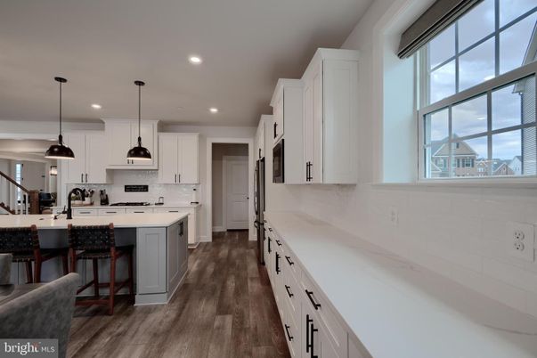 Interior, Kitchen, Pendant Lights, Recessed Lighting, Wood Texture Flooring