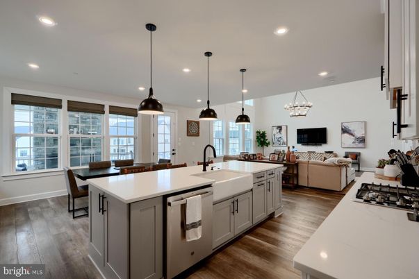 Dining room, Interior, Kitchen, Living room, Pendant Lights, Recessed Lighting, Wood Texture Flooring